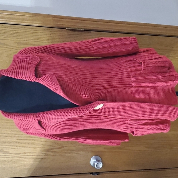 Tribal red bell sleeve ruffled cardigan with pockets - Picture 1 of 7